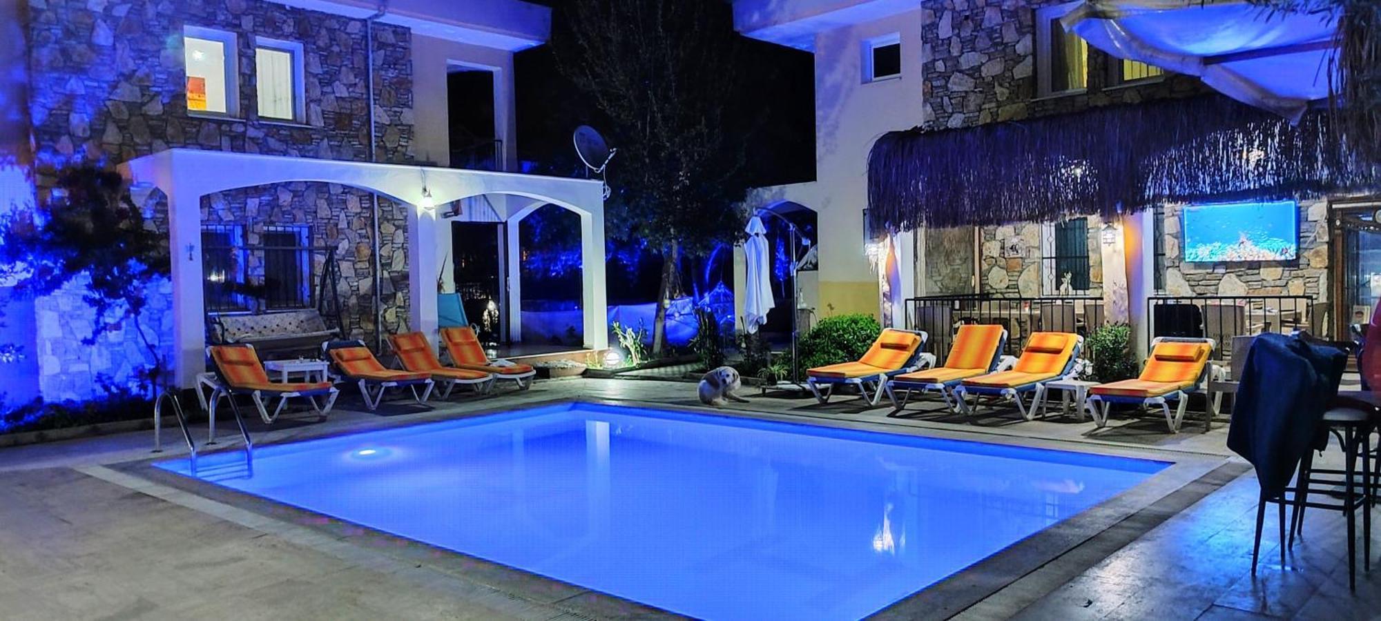 Cileks Apart Otel เฟทิเย ภายนอก รูปภาพ